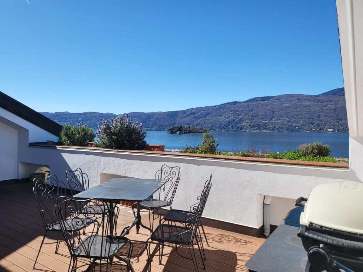 Ferienwohnung Attico Dei Castelli Verbania Exterior foto
