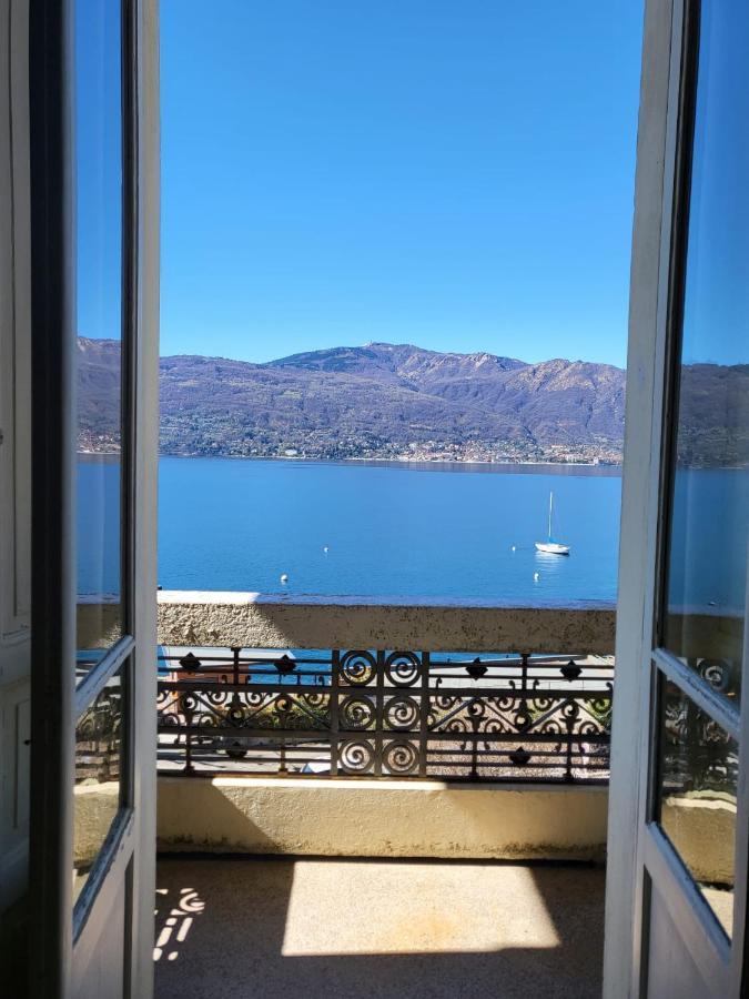 Ferienwohnung Attico Dei Castelli Verbania Exterior foto